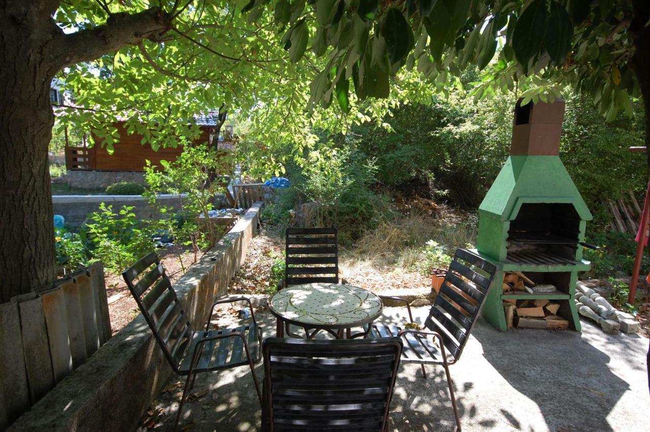 Apartments Juric By El-Pi Tours نجيفيش المظهر الخارجي الصورة
