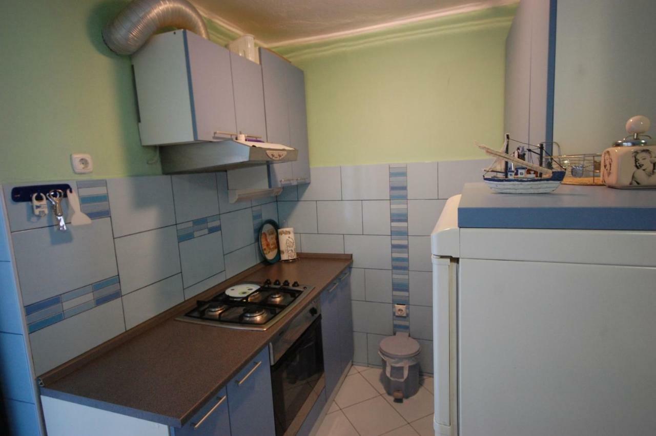 Apartments Juric By El-Pi Tours نجيفيش المظهر الخارجي الصورة