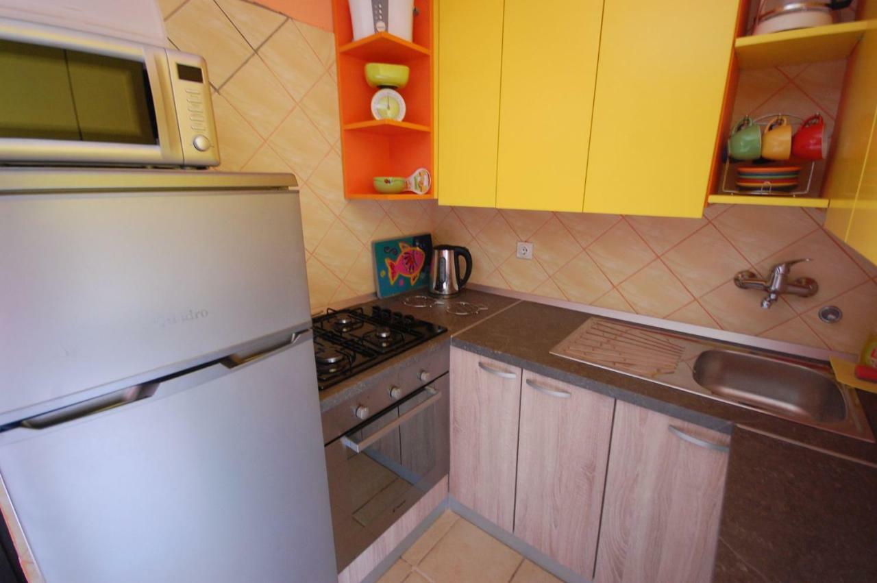 Apartments Juric By El-Pi Tours نجيفيش المظهر الخارجي الصورة